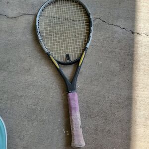 Yonex racket 4 5/8 grip vintage Fair Condition